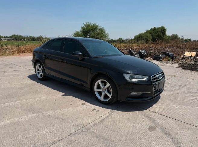 Audi A3 1.8 Ambiente AT foto 2