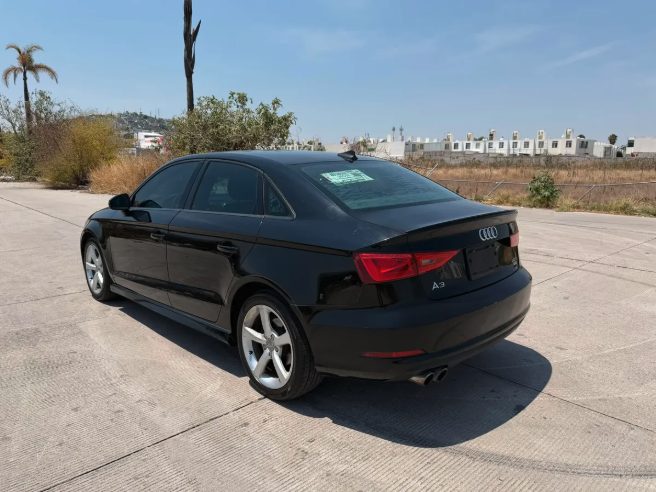 Audi A3 1.8 Ambiente AT foto 3