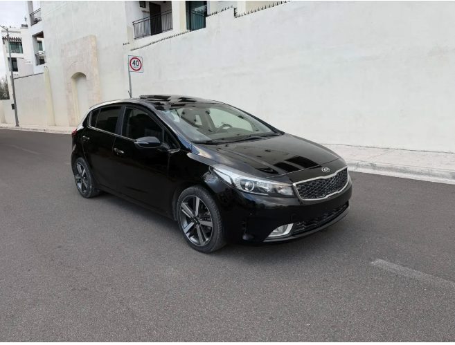 Kia Forte 2.0 HB SX MT foto 4
