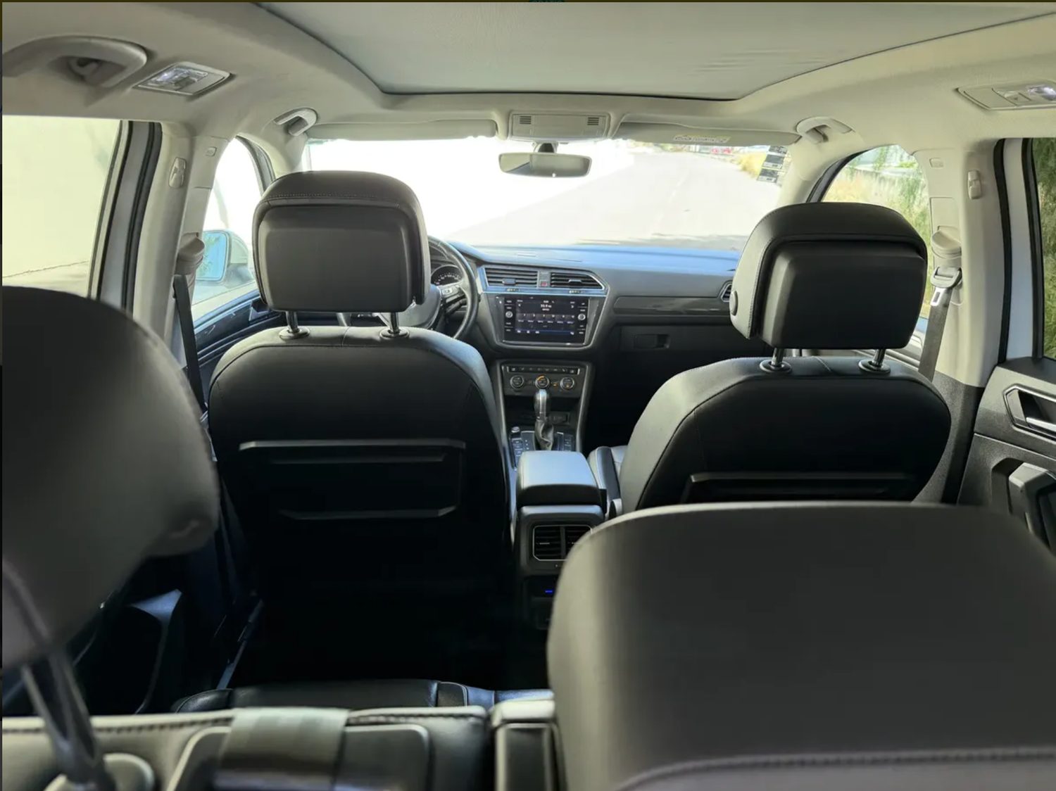 Volkswagen Tiguan 2.0 Highline AT foto 3