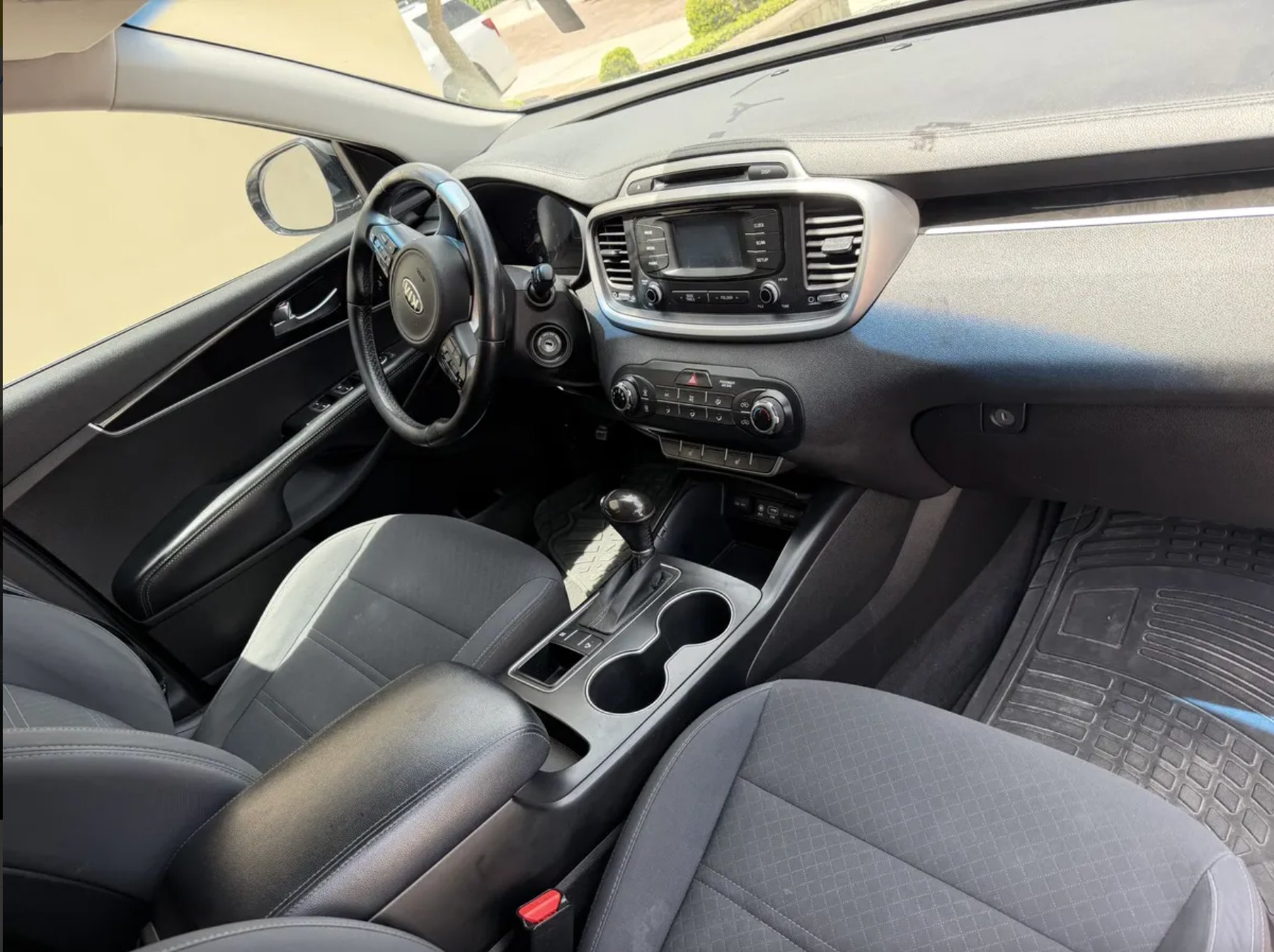 Kia Sorento 2017 2.4 LX AT foto 3